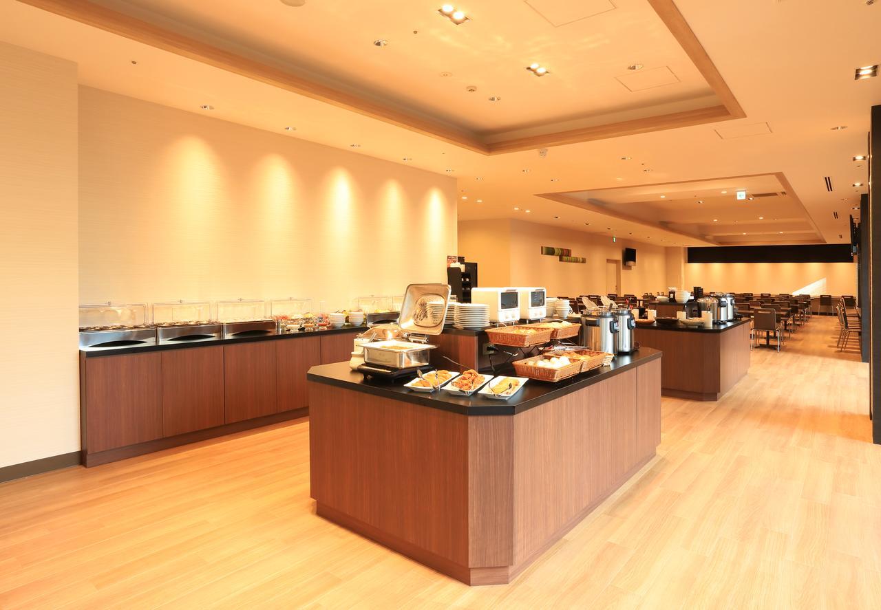 大阪本町微笑尊贵酒店 酒店 3*